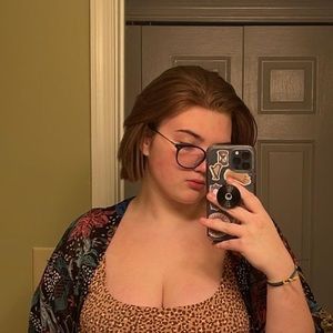 Meet your Posher, Emmy